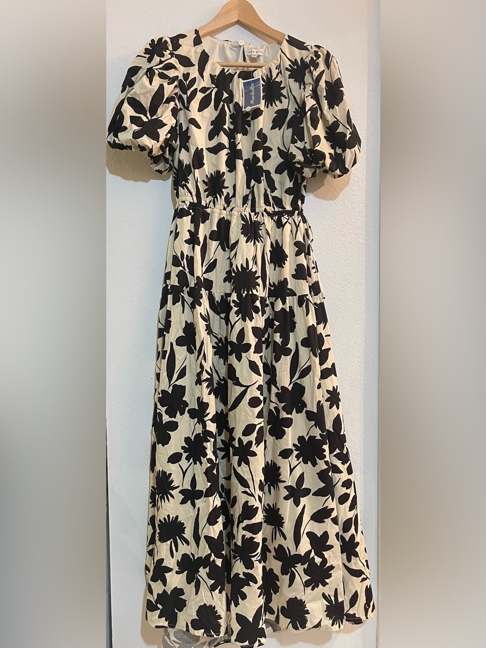 Moon River Black Floral Print Cream Midi Dress